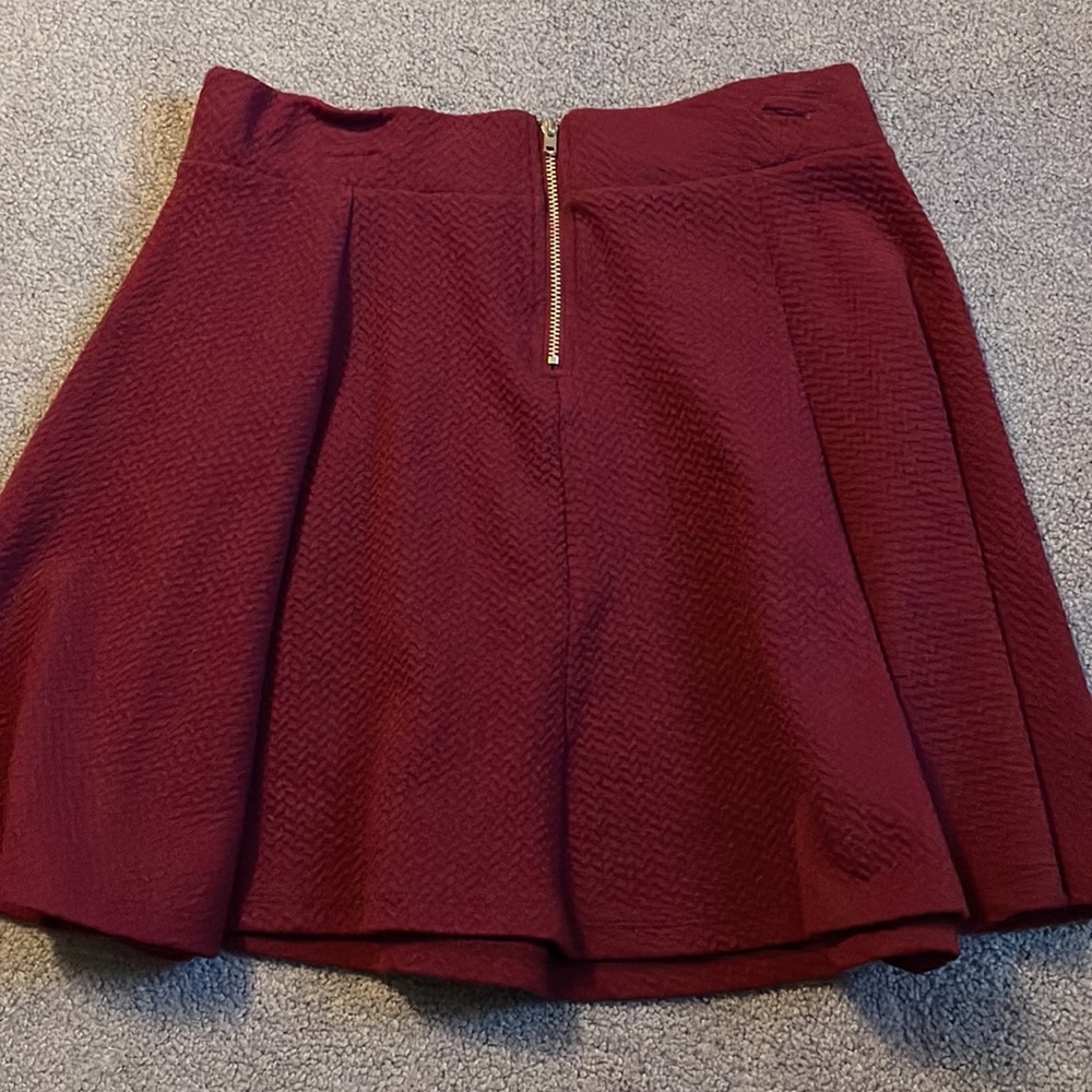 Women’s H&M skirt - Picture 2 of 2